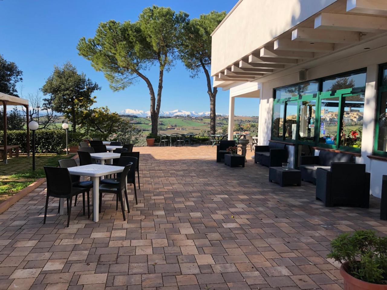 Casablanca Hotel Civitanova Marche Kültér fotó